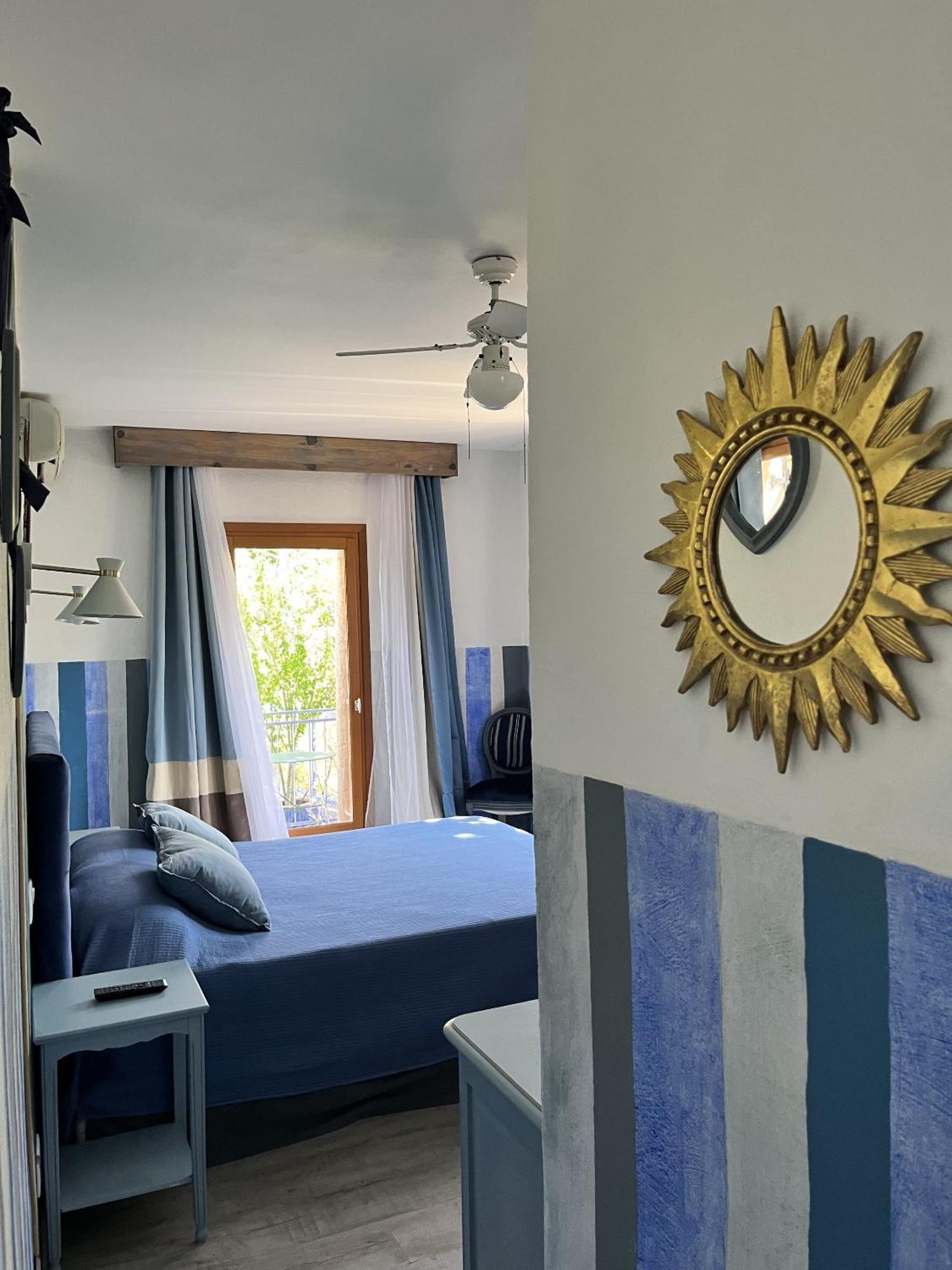 Hotel Le Patio Theoule-sur-Mer Exterior photo